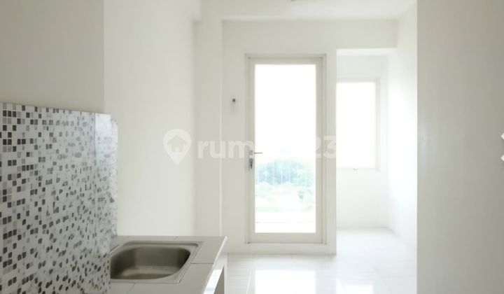 For Rent: Peak CBD 1BR Unfurnished Apartment, 2nd Floor, Tower A, near Gunungsari Toll Road, Graha Famili, Wiyung, Joyoboyo, Menganti Main Road, Wiyung Sejahtera Hospital, Mastrip Main Road, Sepanjang, Citraland. 1