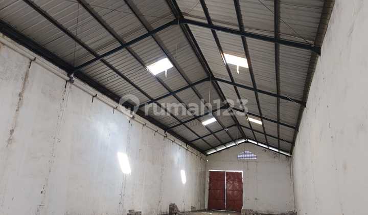 Warehouse for Rent Ready to Use in Margomulyo Permai, near Surimulia, Osowilangun, Surabaya.