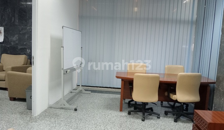 For Rent: Coworking Space Office in Semen Gresik Building, Indonesia, close to Veteran Street, Wisma Djenderal Achmad Yani, Gelora Joko Samudro Stadium (GJS), Gunawangsa Gresik, Romokalisari Toll Road, and Tambak Osowilangon Street. For Rent: Coworking Space Office in Semen Gresik Building, Indonesia, close to Veteran Street, Wisma Djenderal Achmad Yani, Gelora Joko Samudro Stadium (GJS), Gunawangsa Gresik, Romokalisari Toll Road, and Tambak Osowilangon Street.