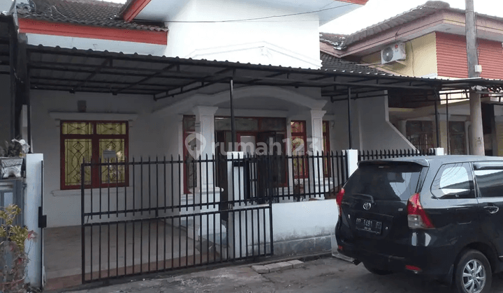 Rumah Strategis 1