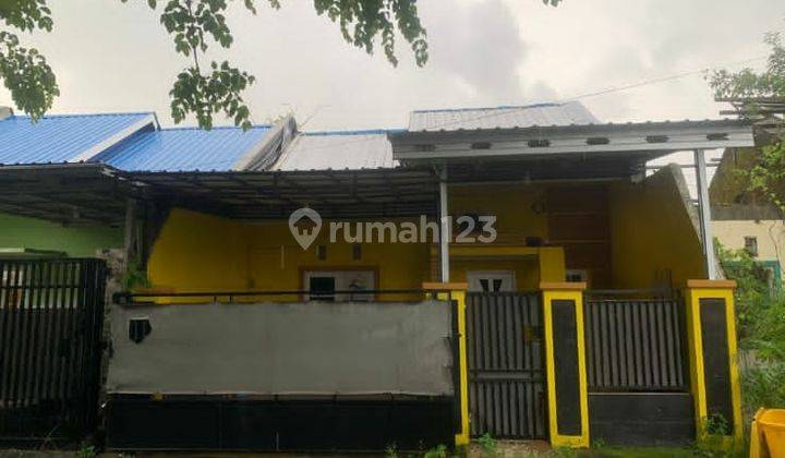 Rumah strategis 1