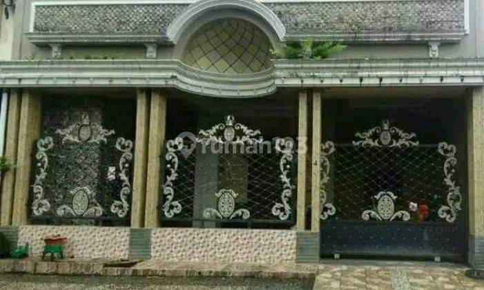 Rumah strategis 1