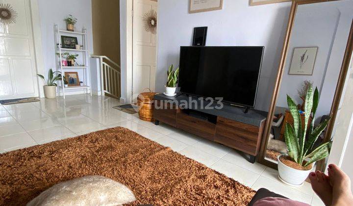 Rumah 2 lantai 2
