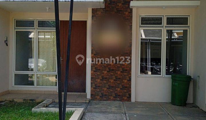 Rumah strategis 1