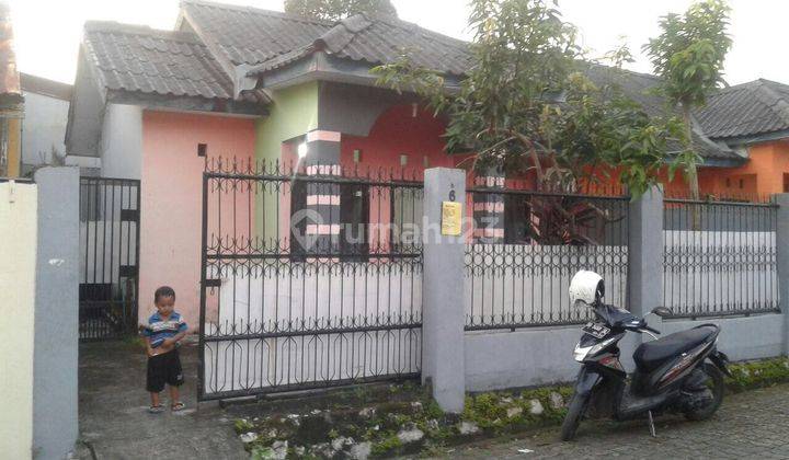 Rumah strategis 1