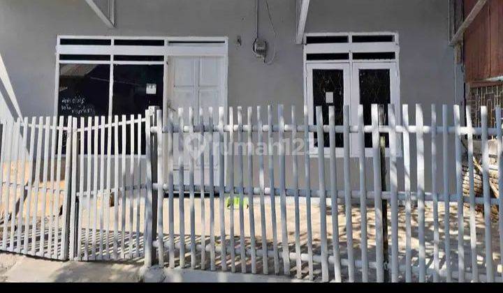 Rumah strategis 1