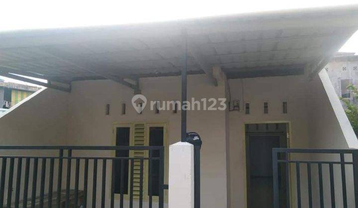 Rumah strategis 1