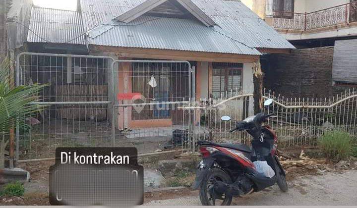 Rumah strategis 1