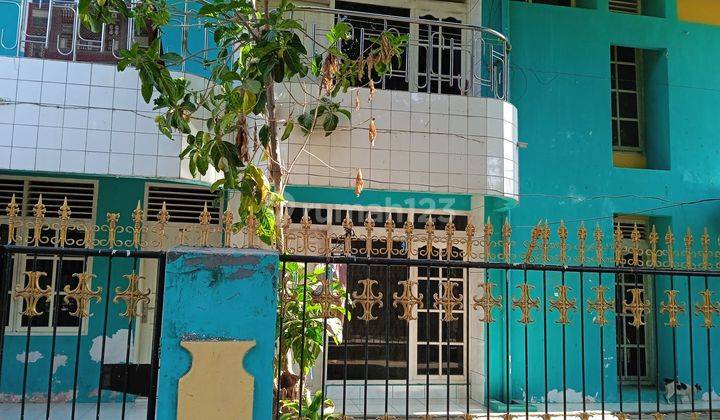 Rumah 2 lantai 1