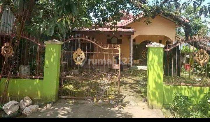 Rumah strategis 1