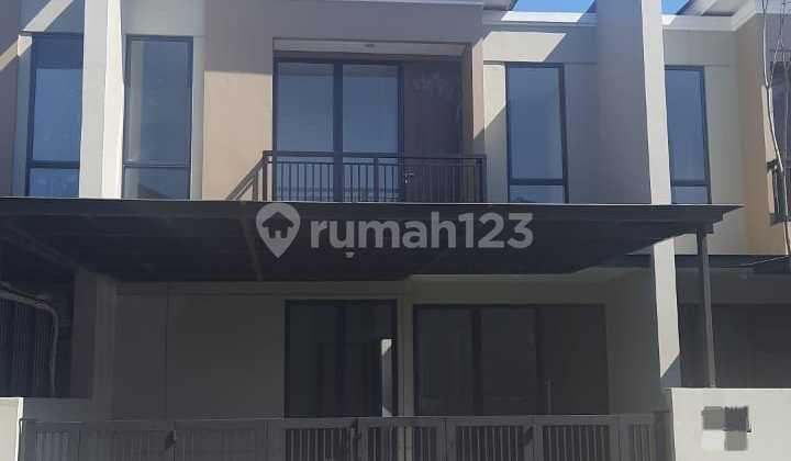 Vg282 Dijual Rumah 2 LT Siap Huni Dekat Universitas Akses Tol SHM di Pondok Tjandra Sidoarjo