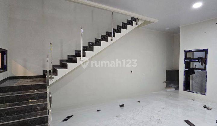 CA112 DIJUAL RUMAH BARU GRESS DESIGN MINIMALIS MEWAH 2 LT, MURAHH & BAGUSS, NYAMAN, SHM DI BABATAN PANTAI 2