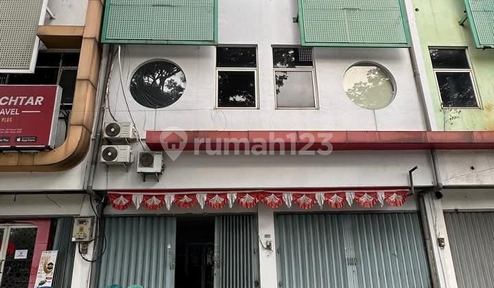 CA582 FOR SALE 3.5-STOREY SHOP HOUSE WITH AFFORDABLE LAND CERTIFICATE AT AHMAD YANI 1