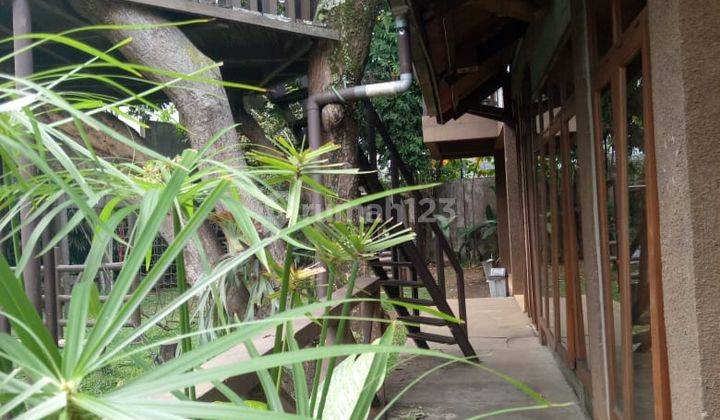 For Rent Rumah Tua Terawat Area Cipaganti 5