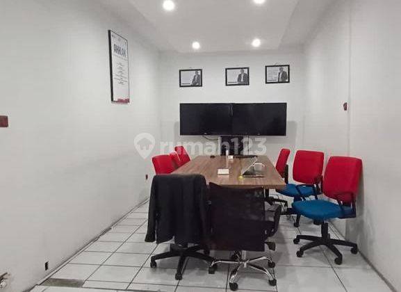 For Rent Rumah Buat Kantor Atau Usaha di Sayap Jalan Riau 8