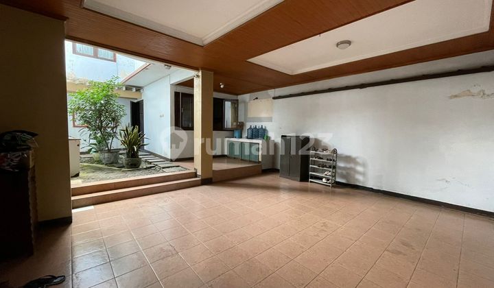 For Sale Rumah Mewah Lokasi di Cipaku Bandung 5