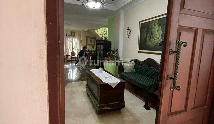 For Sale Rumah Mewah Lokasi di Cipaku Bandung 9