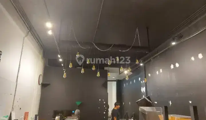 Disewakan Ruko 3.5 Lantai Siap Pakai di Hyper Square, Bandung 14