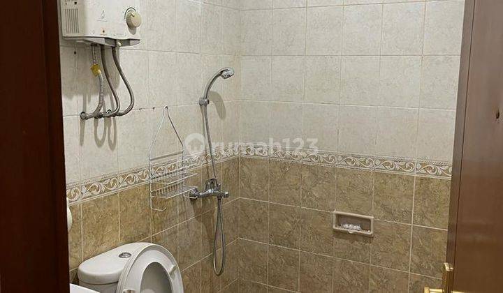 Disewakan Rumah Nyaman Terawat Siap Huni di Batununggal, Bandung 8