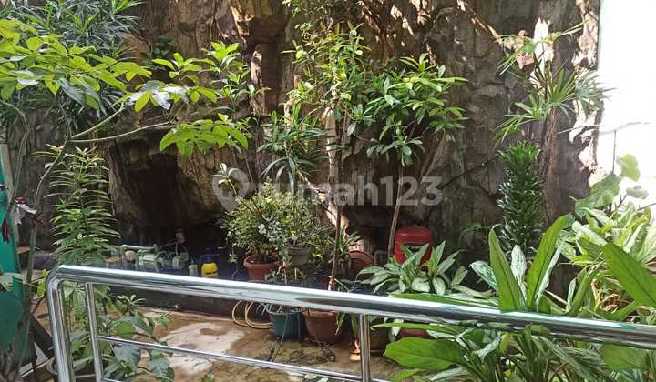Dijual Rumah Luas Dan Menarik Pusat Kota Siap Huni di Supratman, Bandung 11