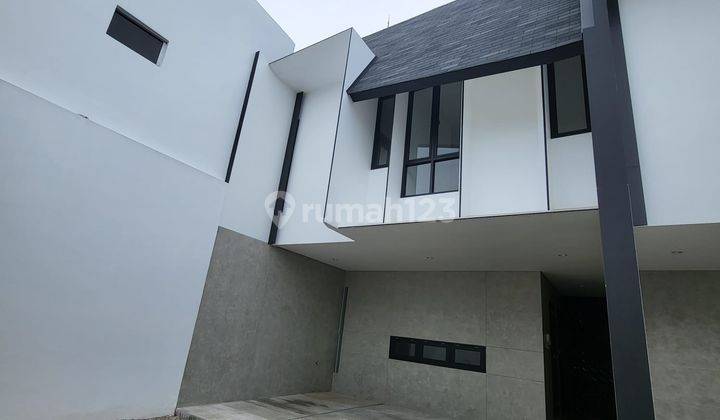 Cluster mewah siap huni di Duren sawit Jakarta  10