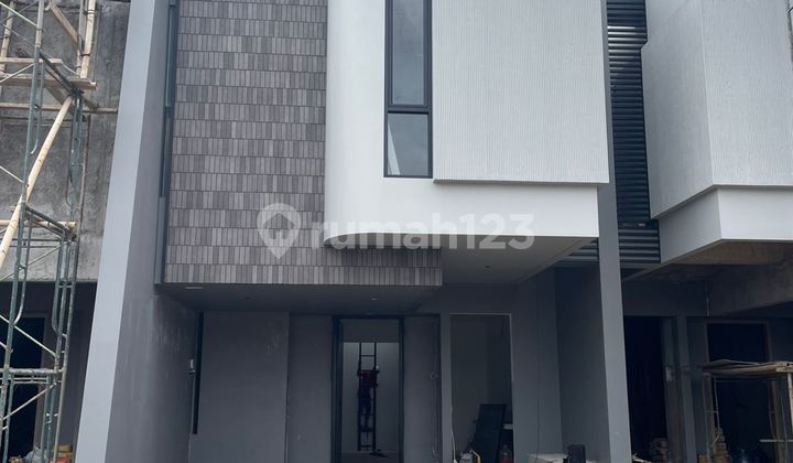 Hunian Industrial Modern 2 Lantai Lokasi Strategis Dekat LRT Cikunir 1 & Tol 2