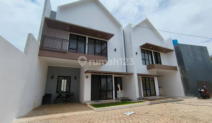 Town House Baru Minimalis Modern di Jatiasih Kota Bekasi 1
