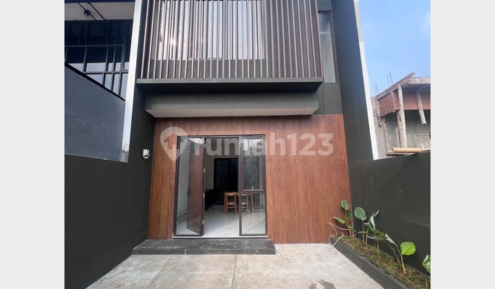 Affordable Exclusive House Near Various Facilities in Bekasi City Affordable Exclusive House Near Various Facilities in Bekasi City