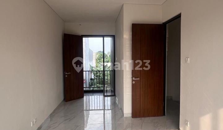 Affordable Exclusive House Near Various Facilities in Bekasi City Affordable Exclusive House Near Various Facilities in Bekasi City