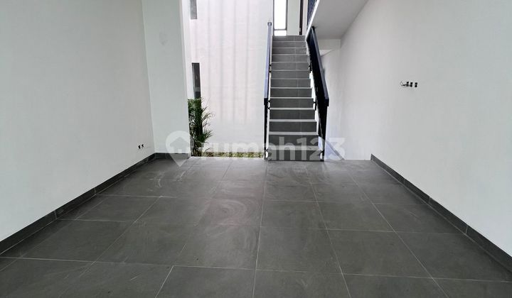 Rumah di Lokasi Strategis dipusat kota dan Pusat Perbelanjaan 2