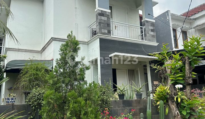 Luxury Cluster with a Green and Comfortable Environment Strategically Located Near the Highway 1