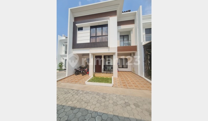 Cluster Dekat Tol Rawamangun & LRT Veloodrome Free 1 Tahun IPL Cluster Dekat Tol Rawamangun & LRT Veloodrome Free 1 Tahun IPL