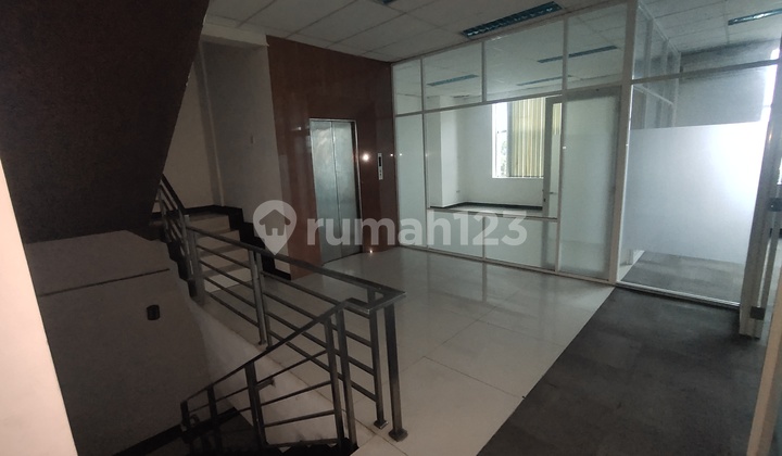 Gedung Kantor Warung Buncit uk. 18x20 Siap Pakai 5 lantai Strategis 15