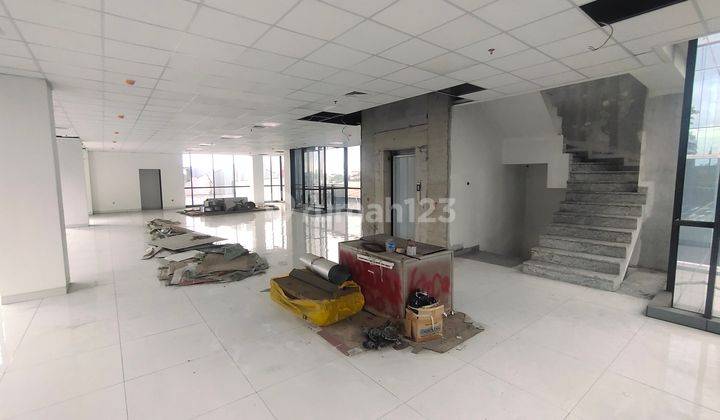 Kantor di Warung buncit raya luas tanah 710 m HGB