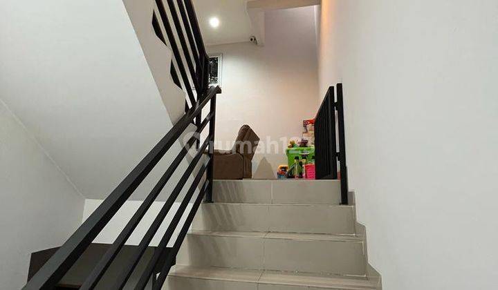 Jual Rumah di Bungur 2 Lantai SHM Bagus Strategis Bebas Banjir 10