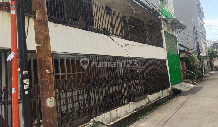 Rumah Hook Pademangan Shm Strategis Akses Mobil 2