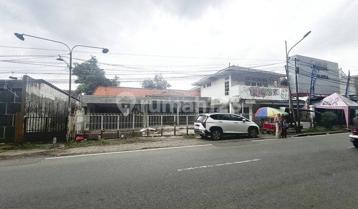 Suitable for a Restaurant on a Strategic Roadside in Neglasari, Batu Ceper.