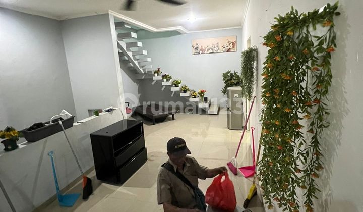 Disewakan Rumah Taman Surya Dekat Sekolahan Siap Huni 2
