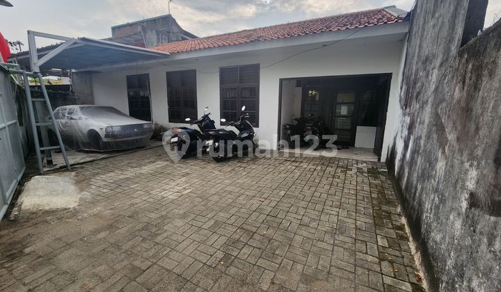 Rumah Cocok Buat Workshop di Cipadu Tangerang Banten