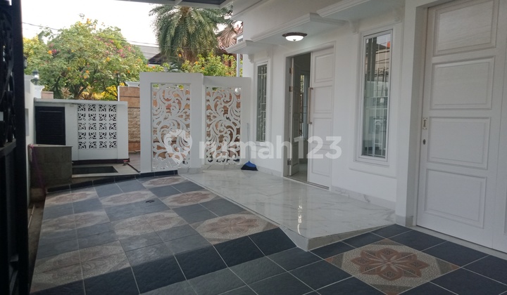 Rumah 2 Lantai di Jl. Basoka Joglo Jakarta Barat