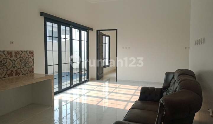Rumah 2 Lantai di Kav. Hankam Joglo Jakarta Barat 2
