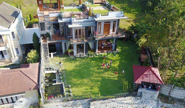 Villa Mewah di Puncak Trawas View Gunung 1