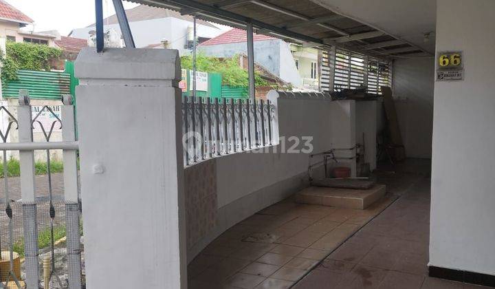 Rumah Hook Luas 125m2 di Darmo Permai Utara Surabaya 1