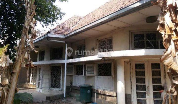 Rumah Sangat Luas 1225 m2 di Jalan Serayu Darmo Surabaya 1