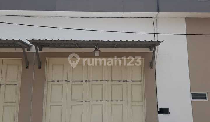 Warehouse 50 million Near Surabaya Location Near Toll Road in Driyorejo Warehouse 50 million Near Surabaya Location Near Toll Road in Driyorejo