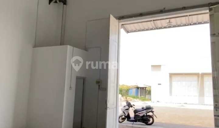 Warehouse 50 million Near Surabaya Location Near Toll Road in Driyorejo Warehouse 50 million Near Surabaya Location Near Toll Road in Driyorejo