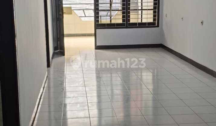 Darmo Indah Timur House 1.3 M Negotiable West Surabaya Strategic Affordable