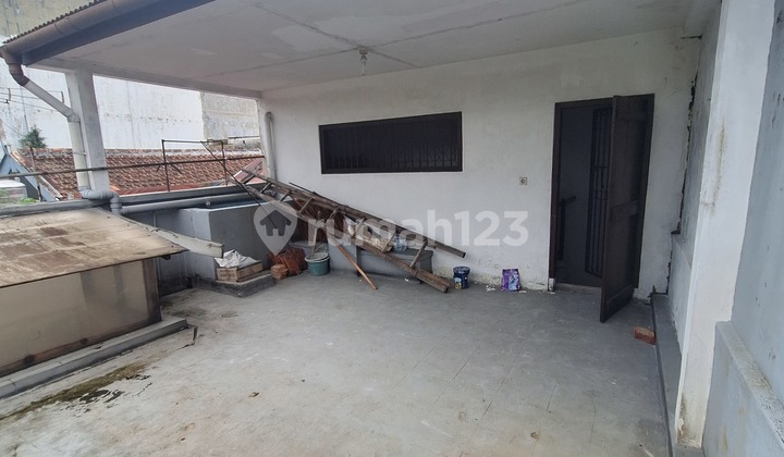 2.5 Storey Shophouse Jl Lawang Seketeng Bogor Location Near Market 2