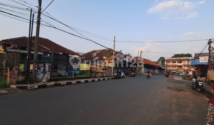 Selling a Commercial Space located on Jalan Mawar, West Bogor Selling a Commercial Space located on Jalan Mawar, West Bogor