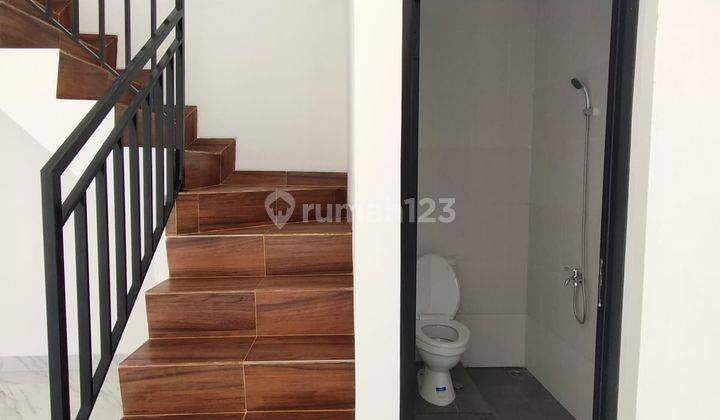 Rumah Murah Free Biaya Tanah Luas Jakartatimut Hook Pinggir Jalan 2